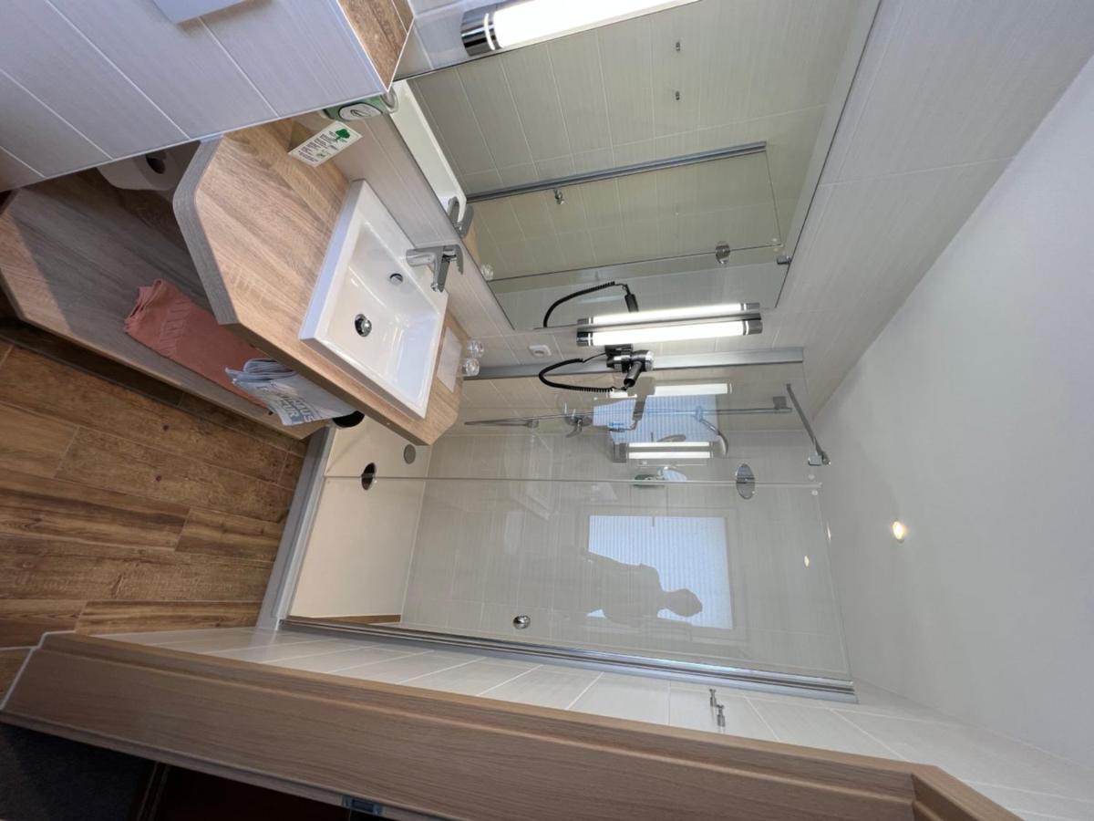לאוף Hotel Zur Linde מראה חיצוני תמונה