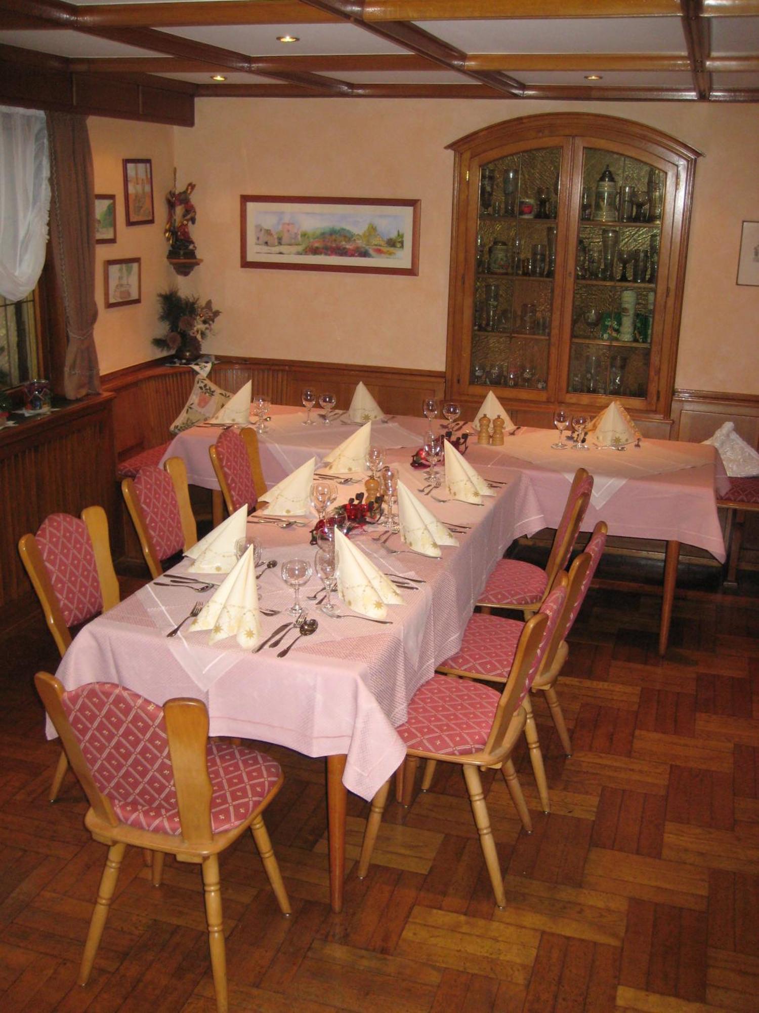 לאוף Hotel Zur Linde מראה חיצוני תמונה